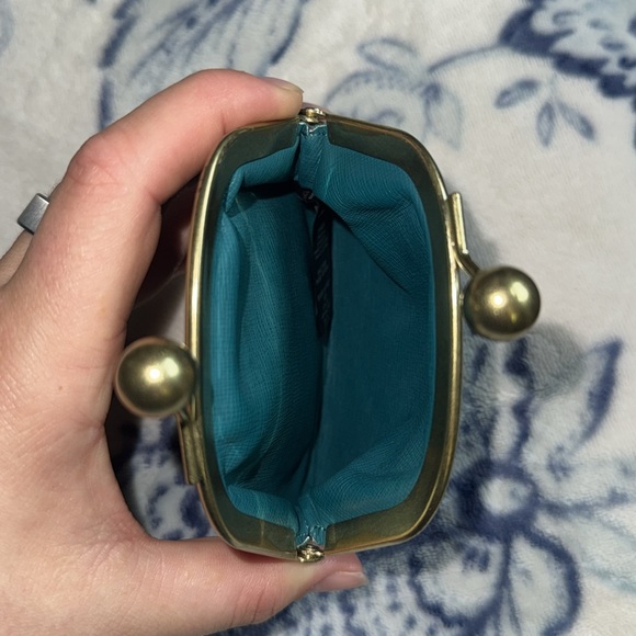 Fossil Teal Coin Purse with Hedgehog Design - Picture 4 of 4